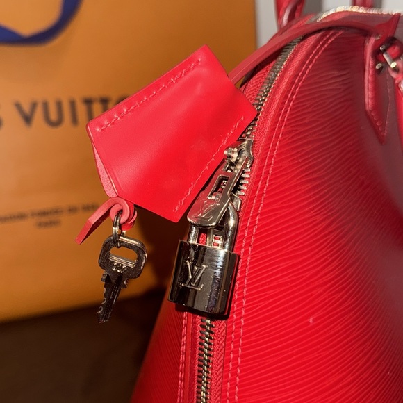 Louis Vuitton Alma GM - Picture 2 of 6